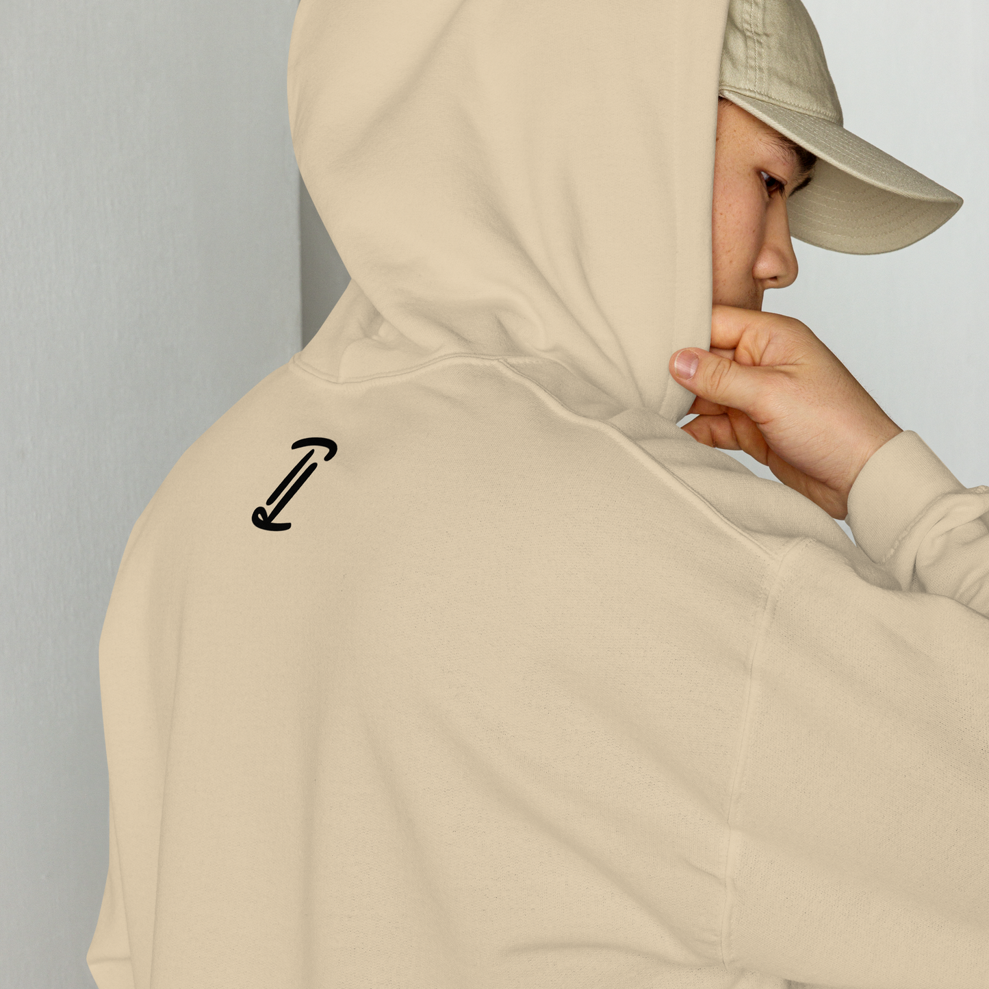 TL VARIETY HOODIE WITH LOGO